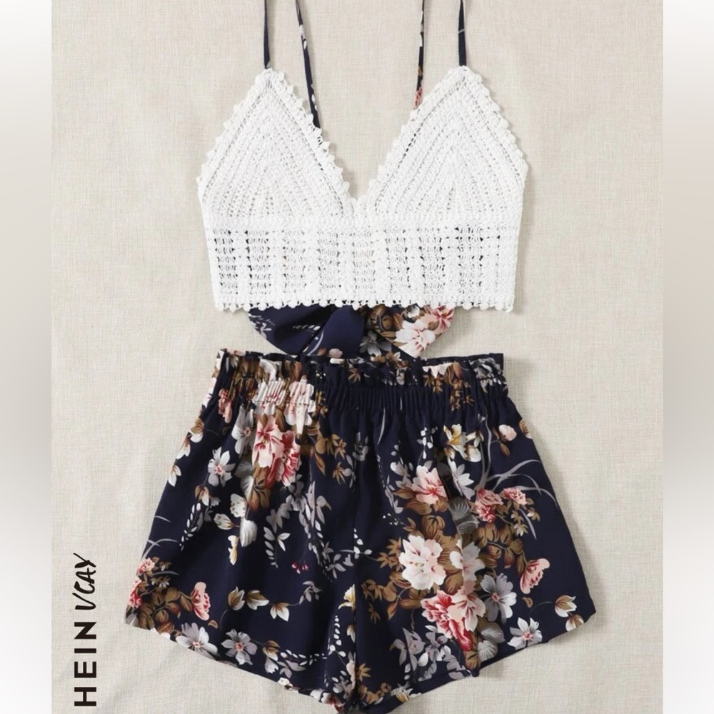 2 piece set - Crochet cami top with matching floral shorts